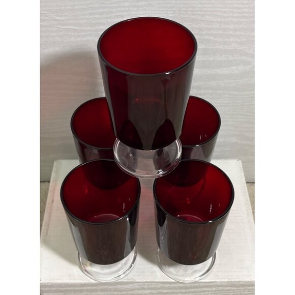 Ruby Red Wine Glasses With Clear Pedestal Base Set Of 5 Vintage - Picture 2 of 8